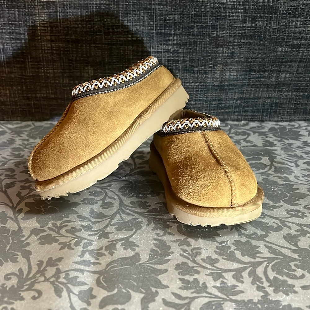 Ugg Tasman Slipper